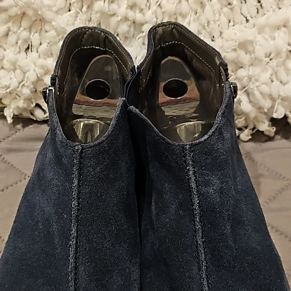 Aerosoles Booties - Picture 4 of 15